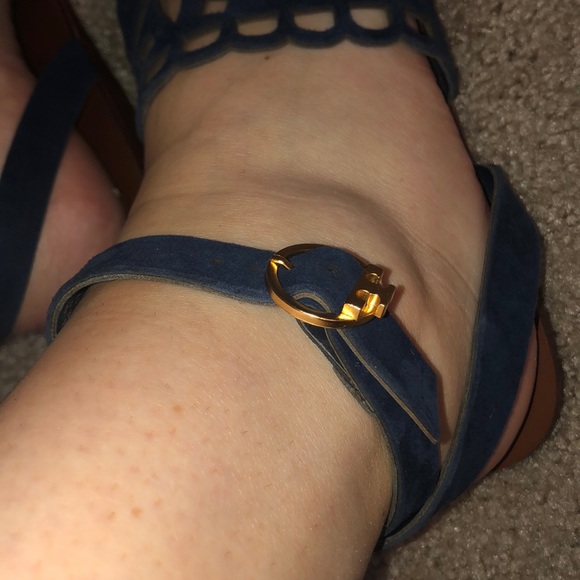 Suede sandals - Picture 4 of 5